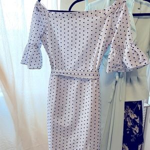 DRESS SALE $20 Banana Republic Off shoulder business casual dress